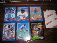 5 Donruss Baseball & 1 NFL Cards