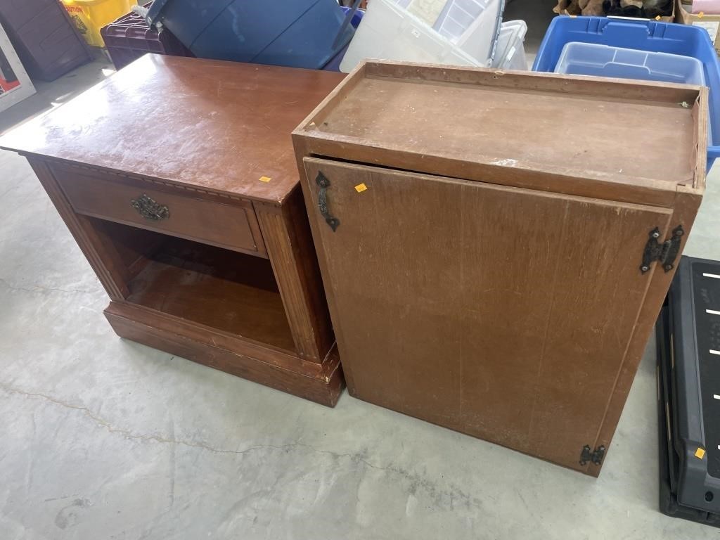 Wooden cabinet and stand w/ drawer