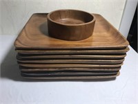 Lot of 8 Wood Plates & Wood Bowl