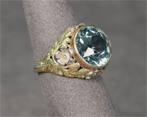 18K Gold & Blue Spinel Ladies Ring