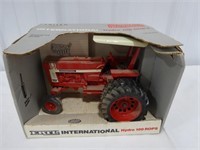 1/16 Scale International Hydro 100 ROPS Tractor