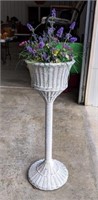 Floral in Wicker Stand, Approx 36' h
