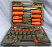 28PC PITTSBURG RED AND BLACK SCREW DRIVER SET*CASE