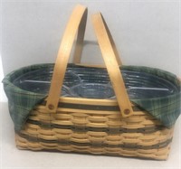 Longaberger 1999 vegetable tray basket with