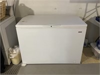 Kenmore Deep Freeze w/ Key