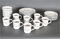 Pfaltzgraff "Winterberry" Dinnerware