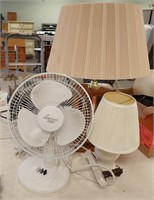 (2) TABLE LAMPS & OSCILLATING FAN