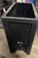 Commercial cambro insulated dump box ice chest