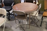 CARD TABLE WITH 2 CHAIRS