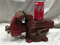 Bench vise