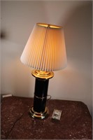 Heavy Vintage Brass Column Table Lamp. Works!