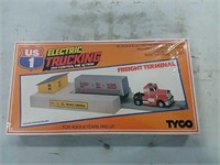 Electric Trucking by Tyco accessories