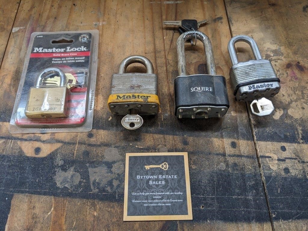 Lot of Assorted Pad Locks/Keys