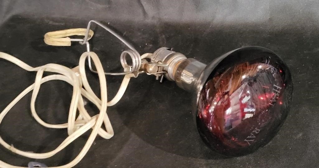 VTG Ruby Bulb Clamplight