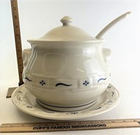 Longaberger USA blue soup tureen