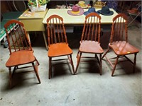 Matching dining chairs (4)