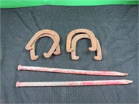 Horseshoe set