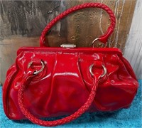 11 - WOMEN'S PURSE (B10)