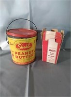 Vintage snack containers