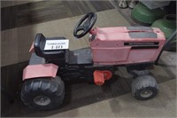 IH Plastic Pedal Tractor
