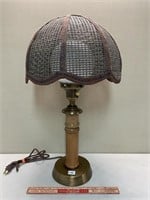AWESOME OAK BRASS ACCENT COOL SHADE LAMP