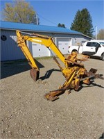 ARPS MODEL 730 BACKHOE ATACHMENT