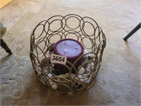 CANDLE IN A BASKET DECOR