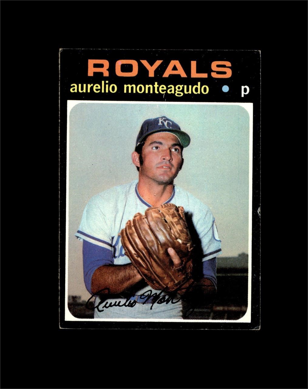 1971 Topps #129 Aurelio Monteagudo EX to EX-MT+