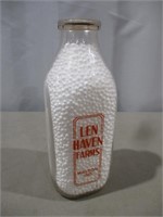 1Qt Len Haven Farms Milk Jar (Walton, IND)