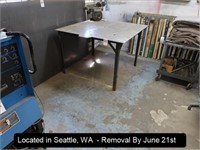 50" X 50" STEEL TABLE