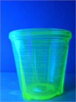 Vidrio Products Uranium Glass 2c Mixer Base