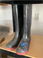 Rubber Boots-Steel Shank Size 9