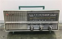Sweet Sound 7 transistor radio