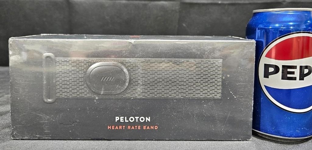 Sealed Peloton Heart Rate Band Large