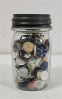 Vintage Ball jar/Lid with buttons