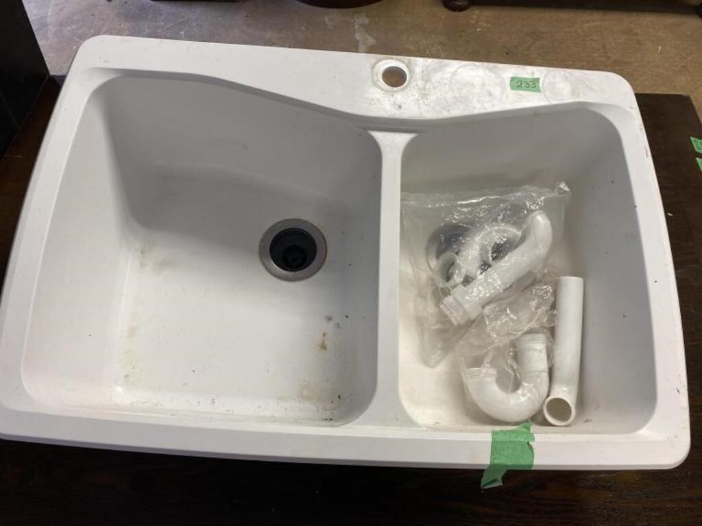 Plastic double sink-32x22x9” deep