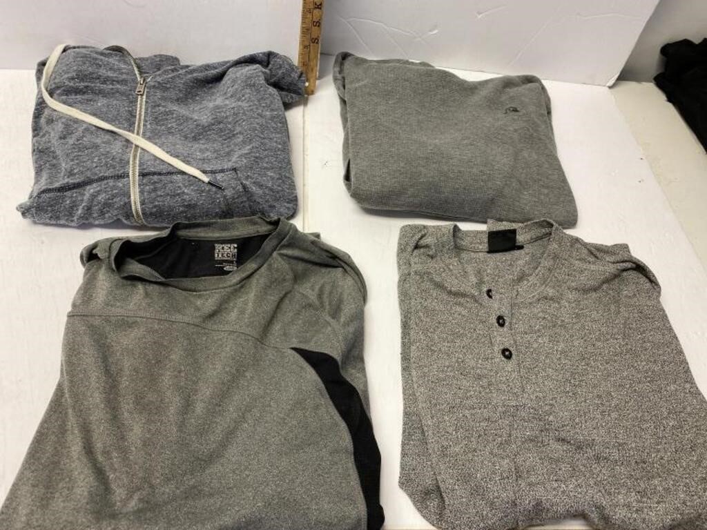 Men’s sweater lot- size large/ xlarge