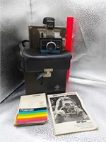 Vintage Polaroid Colorpack II - Camera/Case/Manual