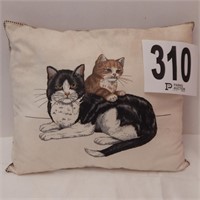 TOSS PILLOW WITH CAT AND KITTEN PRINT