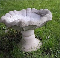 Concrete bird bath on pedestal, 2 pieces