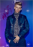 Autograph Machine Gun Kelly Photo