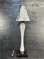 ART GLASS TALL TABLE LAMP