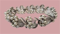 STUNNING VTG SIGNED CROWN TRIFARI SILVER BRACELET