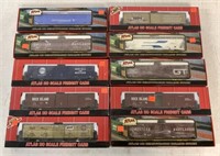 10 HO Atlas Train Cars