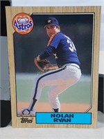 1987 Topps Baseball Card #757 Nolan Ryan