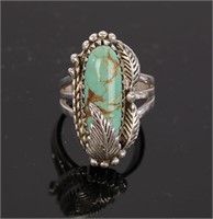 TURQUOISE & STERLING NATIVE AMERICAN RING