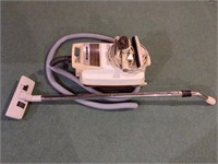 Viking Vacuum Cleaner - Turns On! Attachments