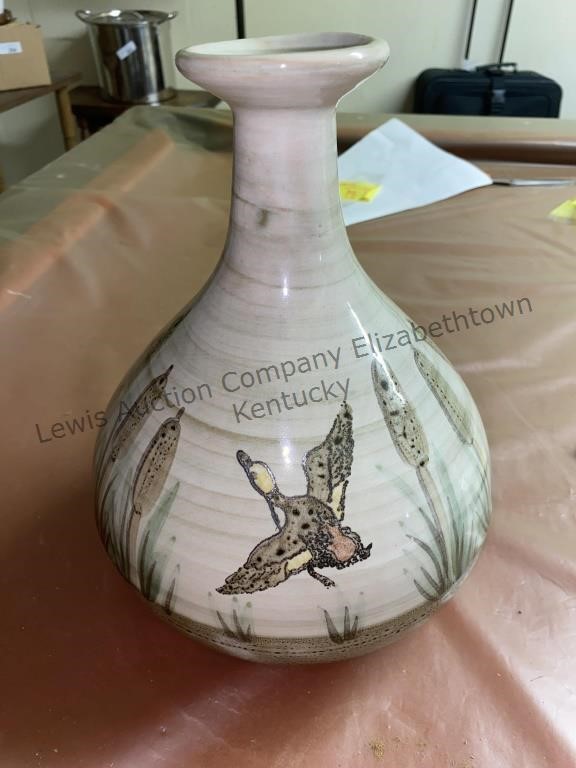 Louisville Stoneware Co. Christmas 1980 Vase with