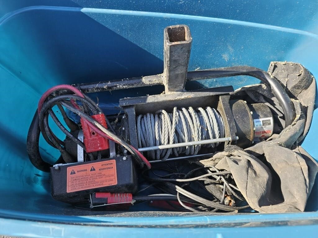 CABLE WINCH WITH CABLES & COVER