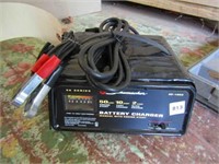 Schumacher Battery Charger- powers on